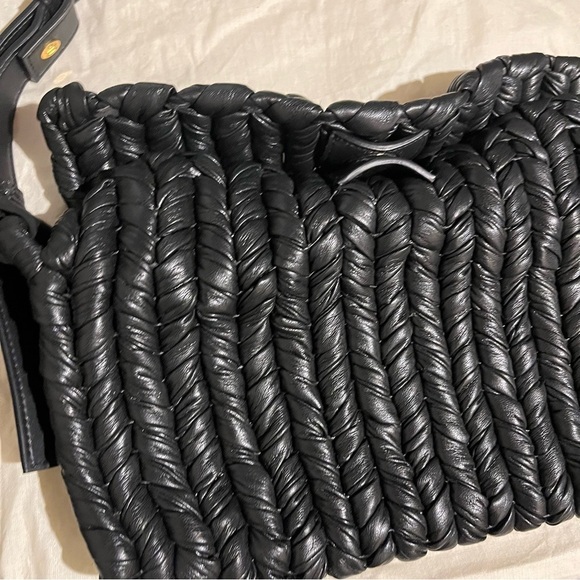 $844 Nanushka Women's Off Black The Busket Faux Leather Shoulder Purse Bag - Picture 2 of 10